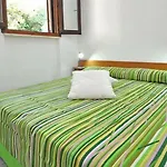Aparthotel Elena 3*