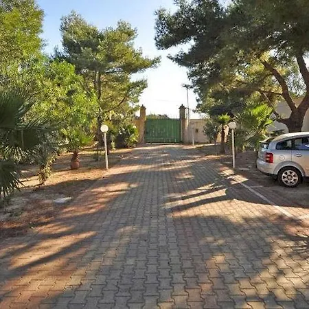 Elena 3* Gallipoli
